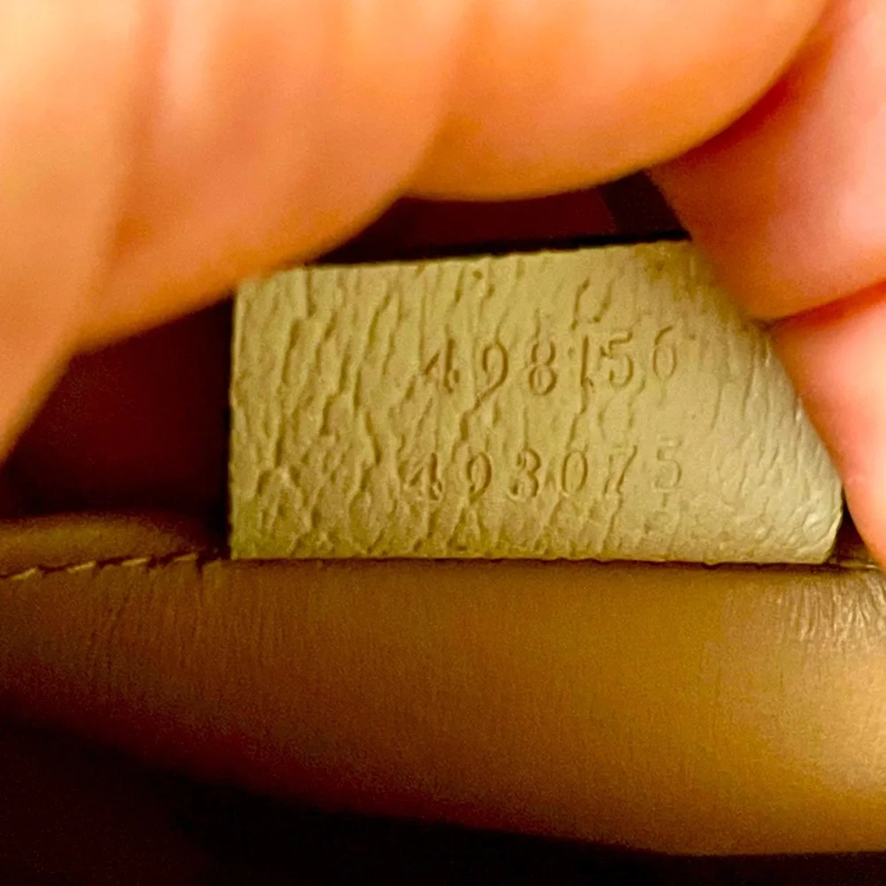 Gucci GG Supreme Monogram Berry Padlock - Picture 4 of 7